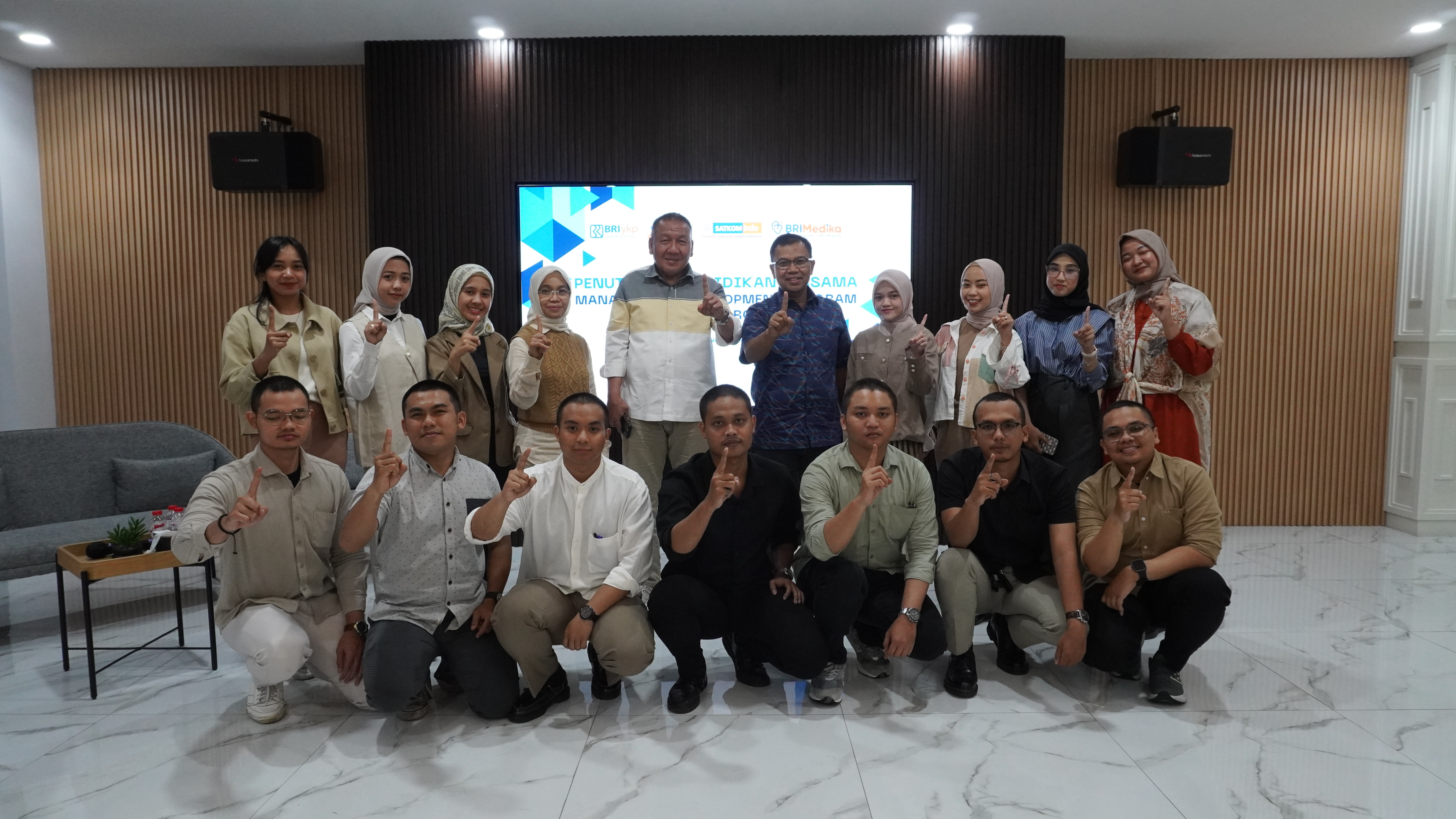 PESERTA MDP YKP BRI GROUP MELAKSANAKAN PENDIDIKAN BERSAMA : PENDIDIKAN SOFT COMPETENCY & PENDIDIKAN KLASIKAL