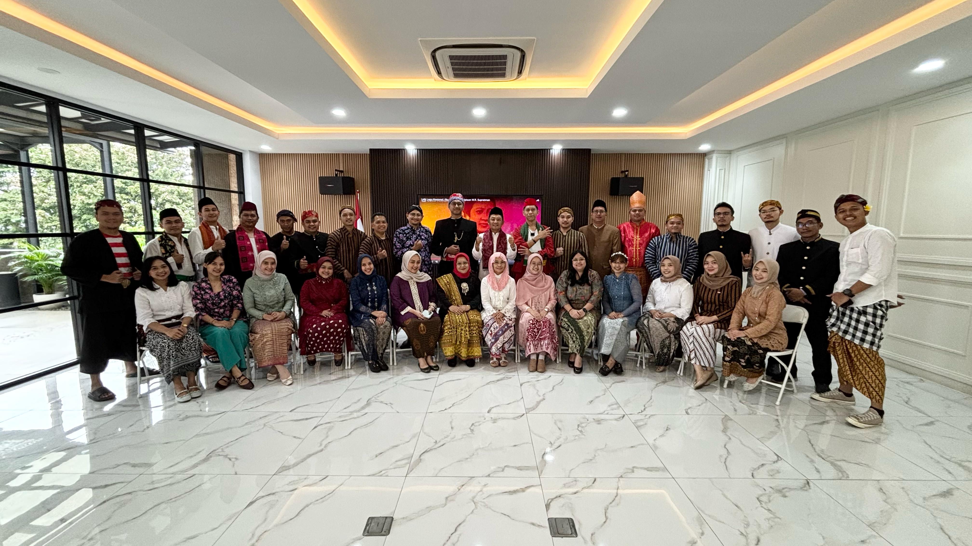 SEMARAK HARI KARTINI DI YKP BRI